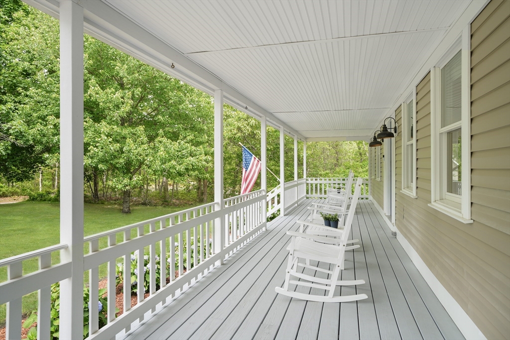 11 Huckleberry Hill Lane