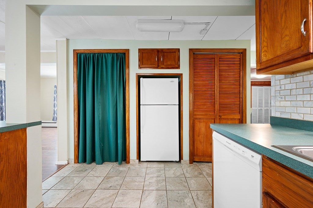 32 Tyson Rd, Worcester, MA, 32 Tyson Rd, Worcester, MA Photo #17