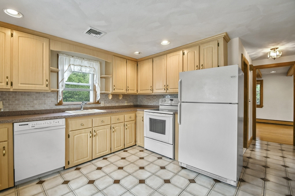 57 Strafford Rd