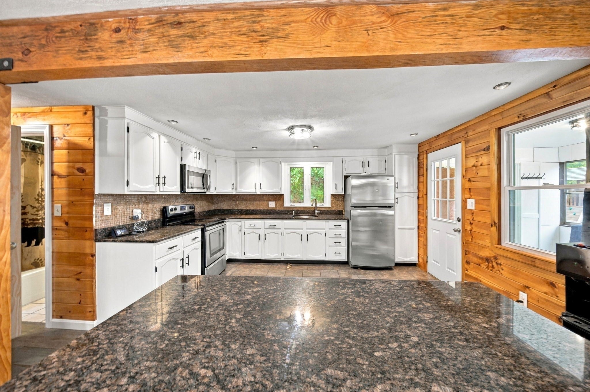 51 Queensland Rd, Billerica, MA, 51 Queensland Rd, Billerica, MA Photo #5