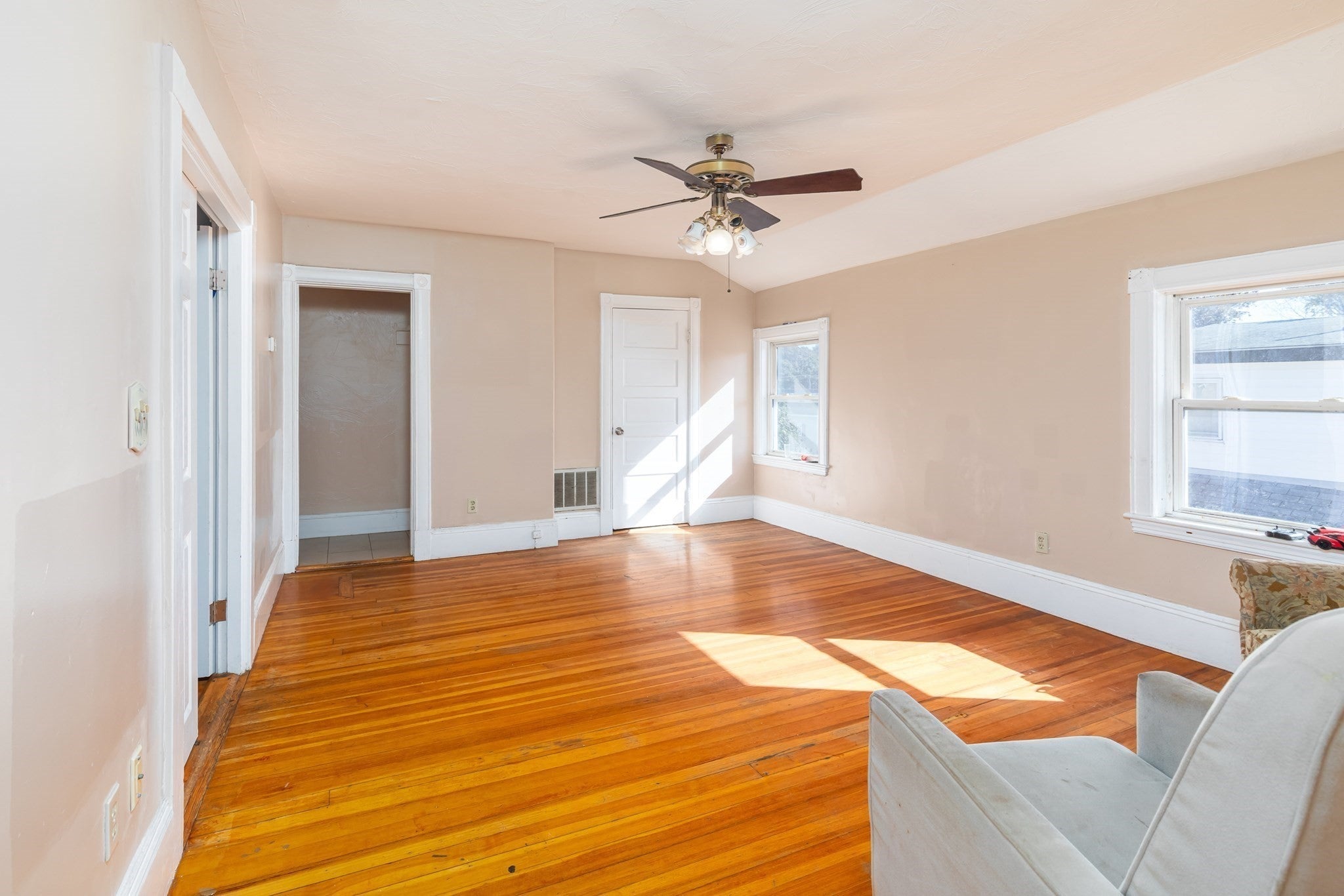 147-149 Tracy Ave, Lynn, MA, 147-149 Tracy Ave, Lynn, MA Photo #9
