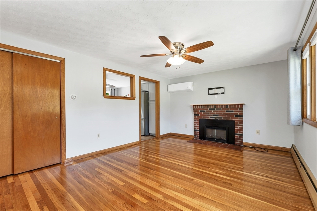 21 Gile St