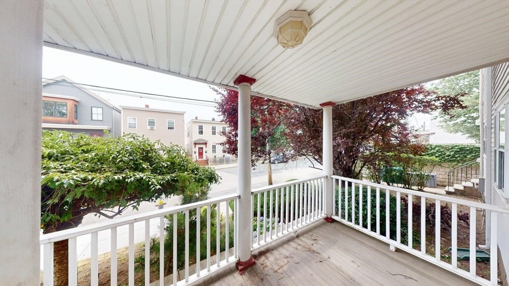 189 Wordsworth St #1, Boston, MA Photo #1