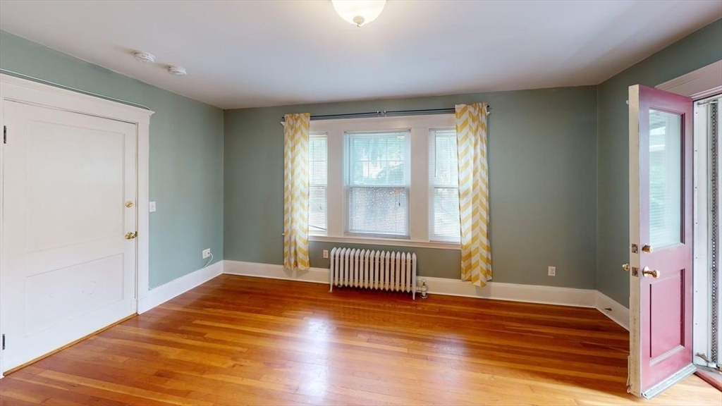 189 Wordsworth St #1, Boston, MA Photo #6