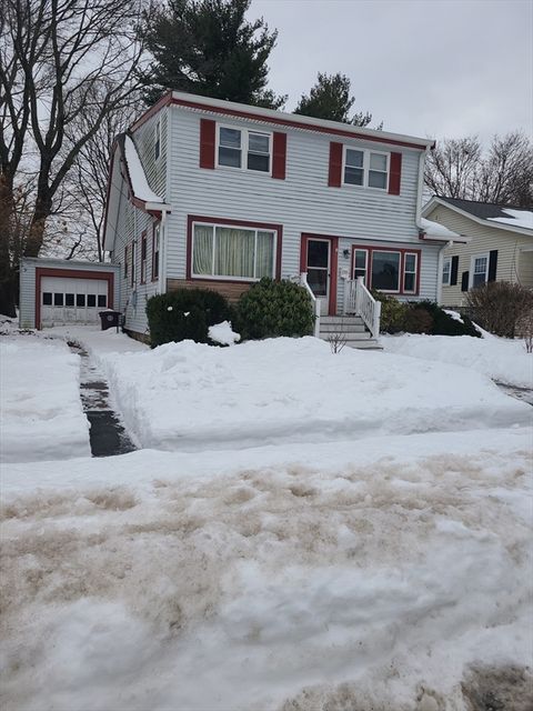 211 Roosevelt Rd Weymouth MA 02188