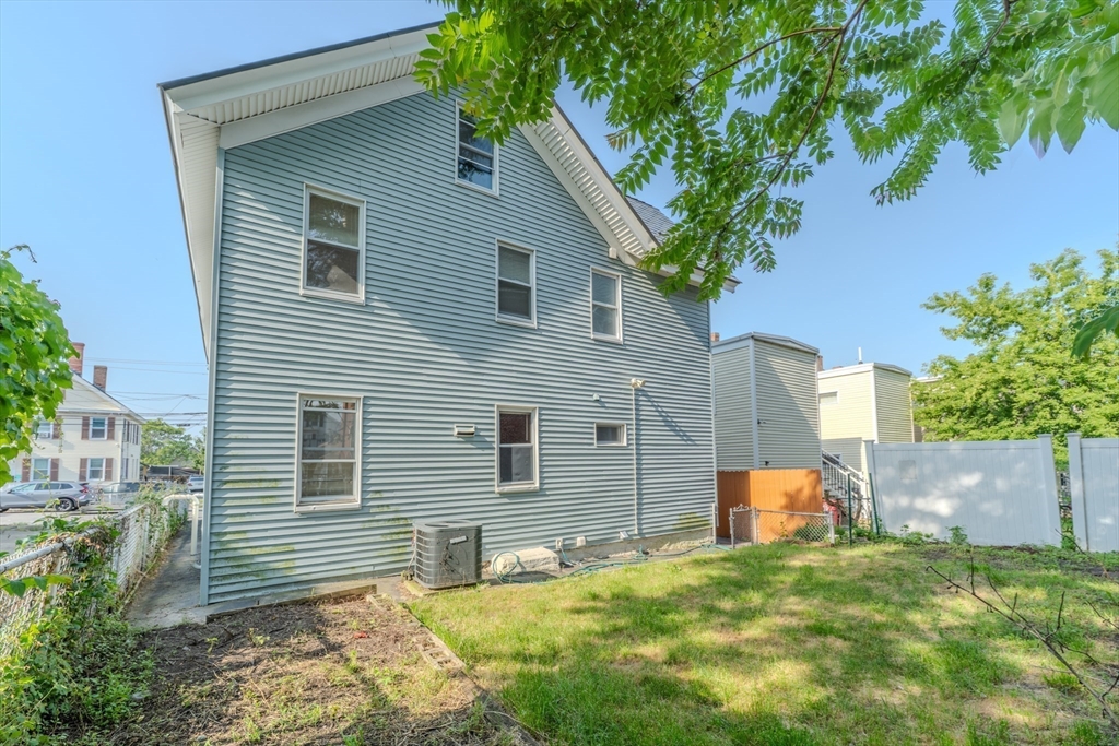 36 3rd St