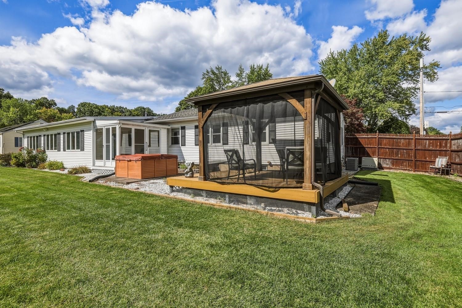 15 Somerset St, East Longmeadow, MA, 15 Somerset St, East Longmeadow, MA Photo #7