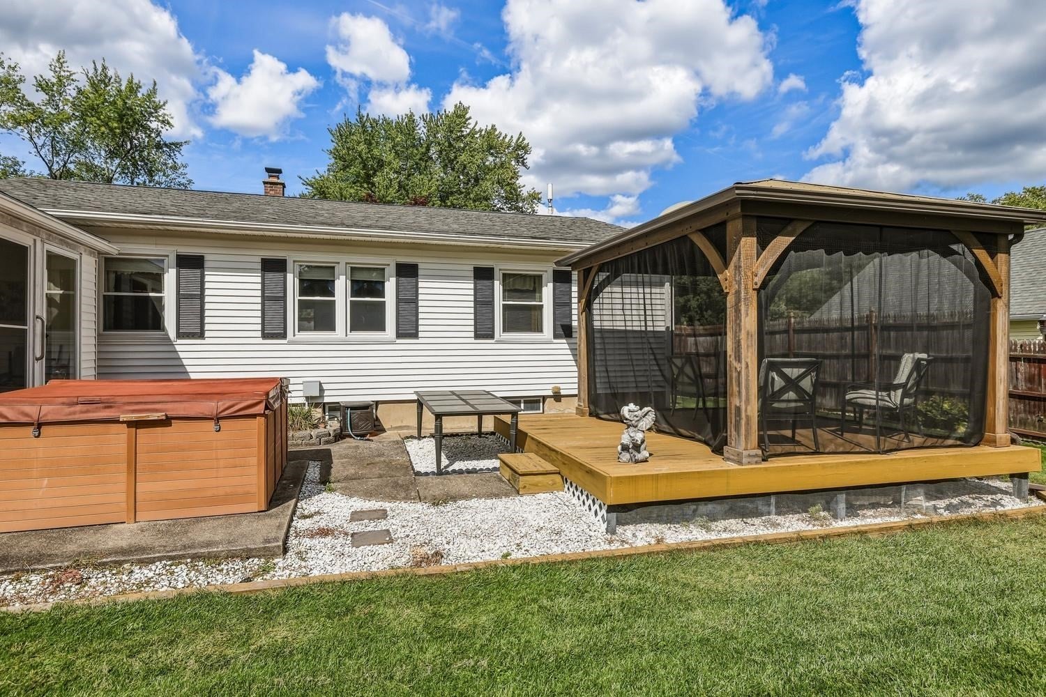 15 Somerset St, East Longmeadow, MA, 15 Somerset St, East Longmeadow, MA Photo #6