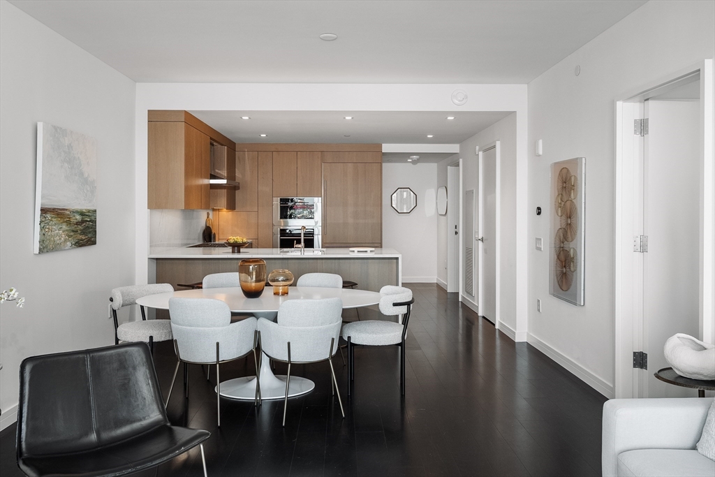 150 Seaport Blvd 11C