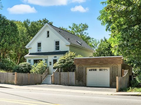 512 Elliott St Beverly MA 01915