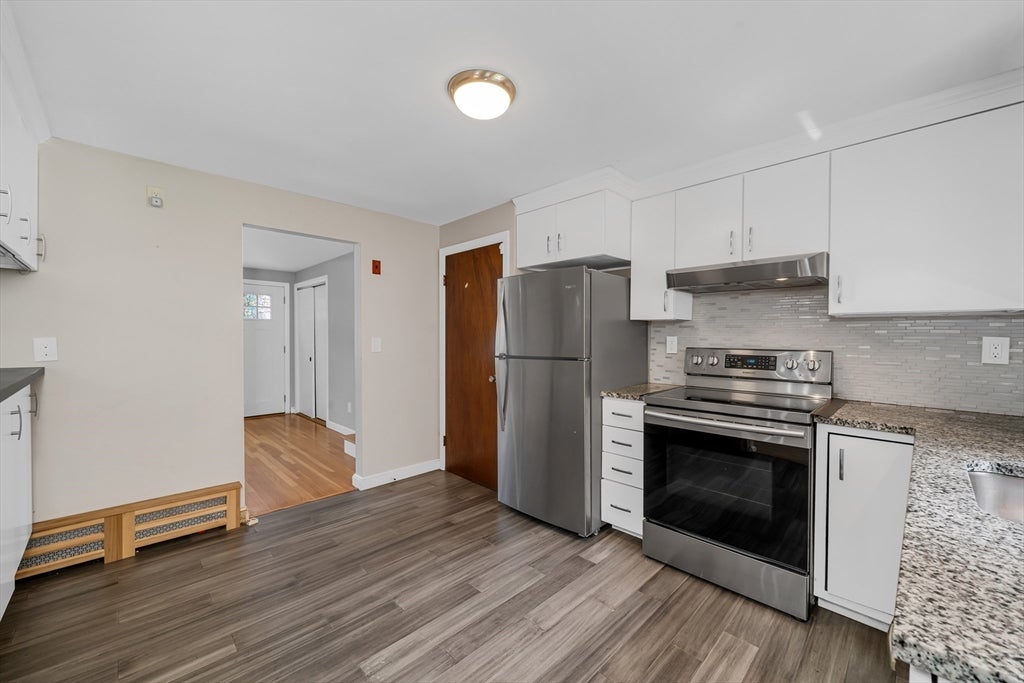 566 Main St, Stoneham, MA, 566 Main St, Stoneham, MA Photo #8