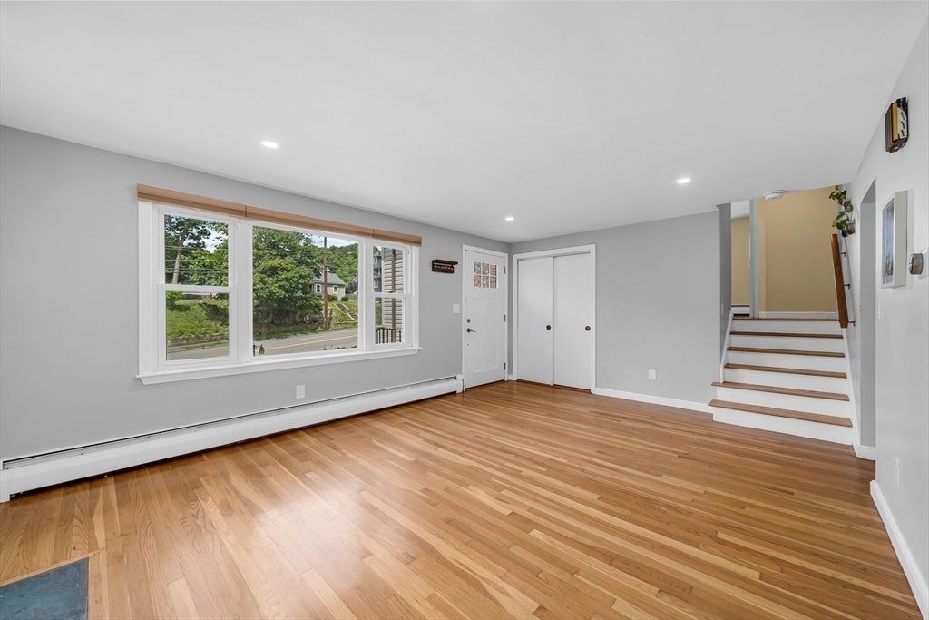 566 Main St, Stoneham, MA, 566 Main St, Stoneham, MA Photo #3