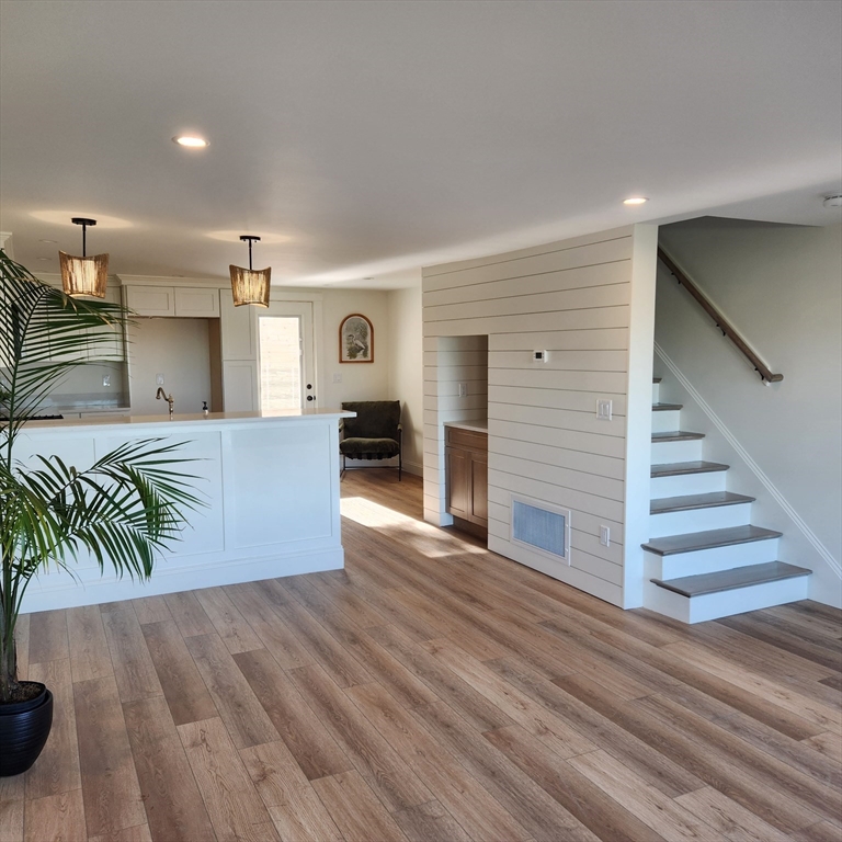 159 Wessagussett Rd