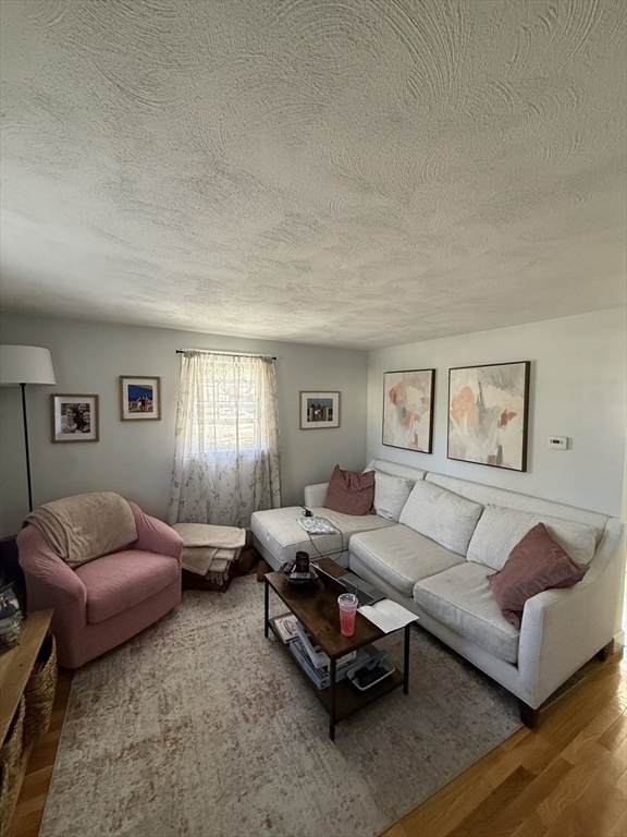 125 Pleasant Street 1