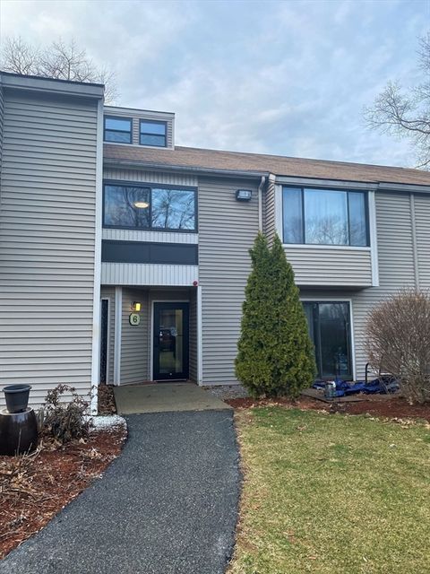 6 Thayer Pond Dr 17 Oxford MA 01537