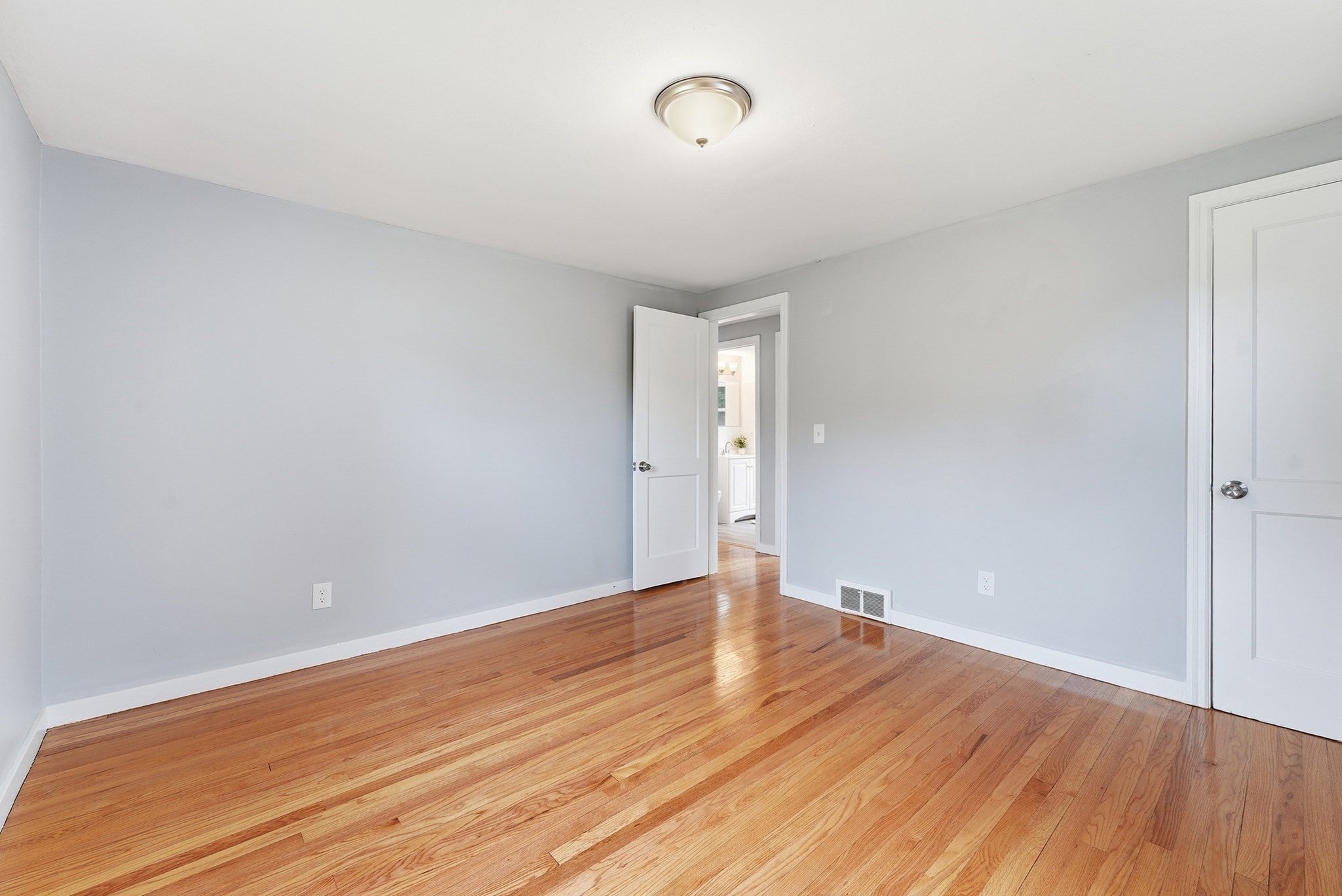 73 Edmund St, East Longmeadow, MA, 73 Edmund St, East Longmeadow, MA Photo #22