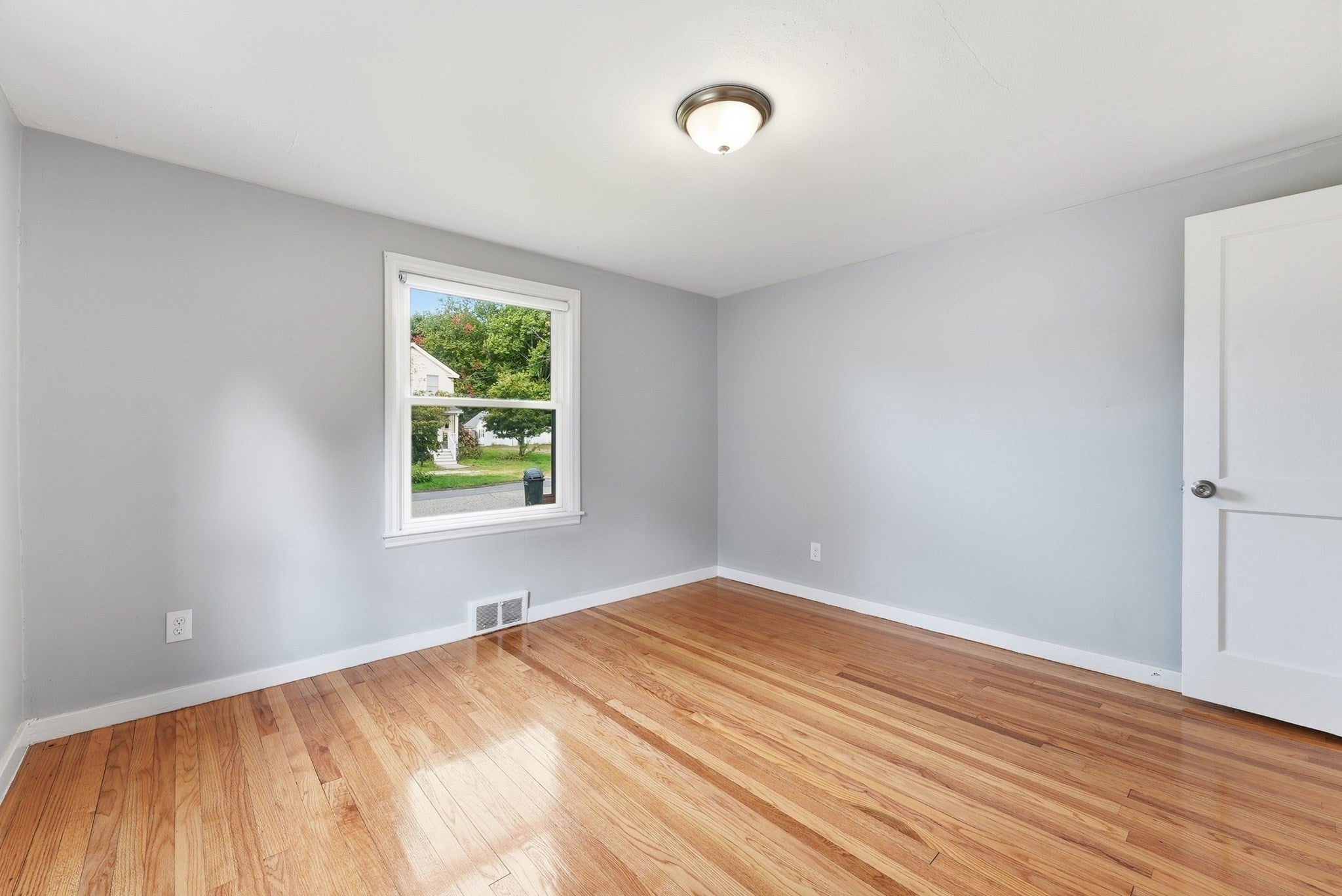 73 Edmund St, East Longmeadow, MA, 73 Edmund St, East Longmeadow, MA Photo #23