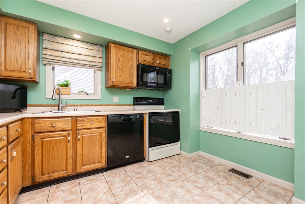 3906 Woodbridge Rd 3906