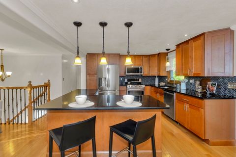 154 Forest Hill Rd Agawam MA 01030