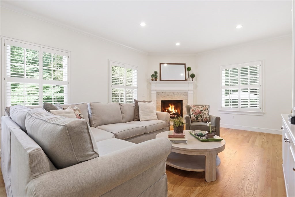 12 Boxwood Lane LN, Lexington, MA Photo #8