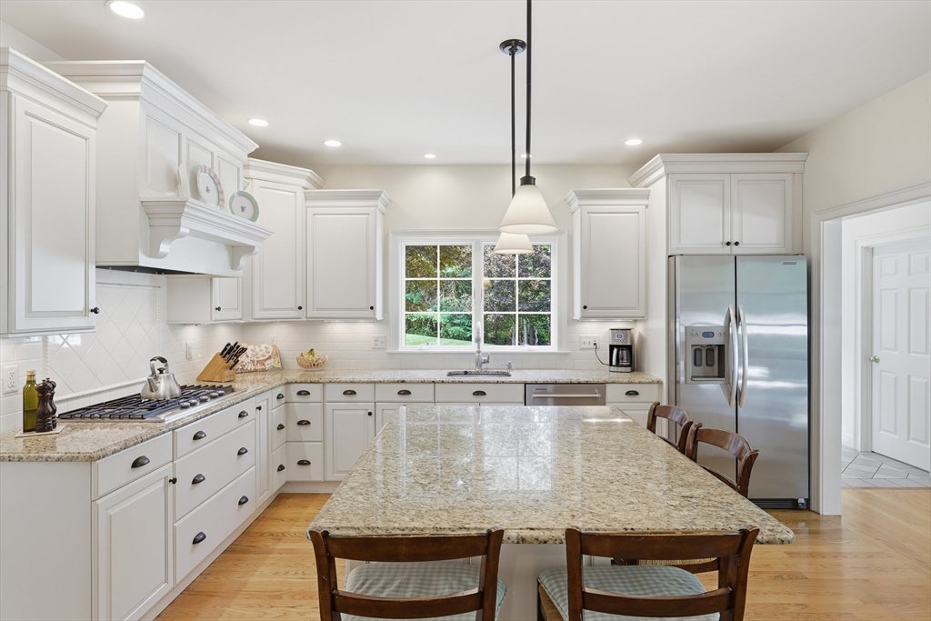 12 Boxwood Lane LN, Lexington, MA Photo #2