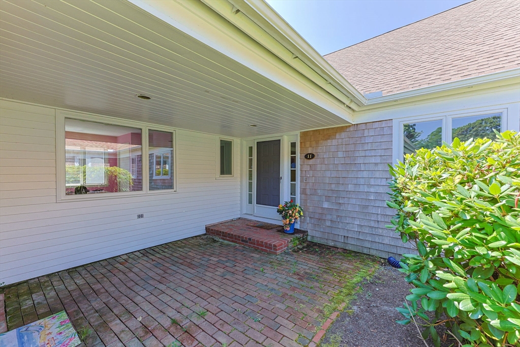 11 Juniper Cir 11