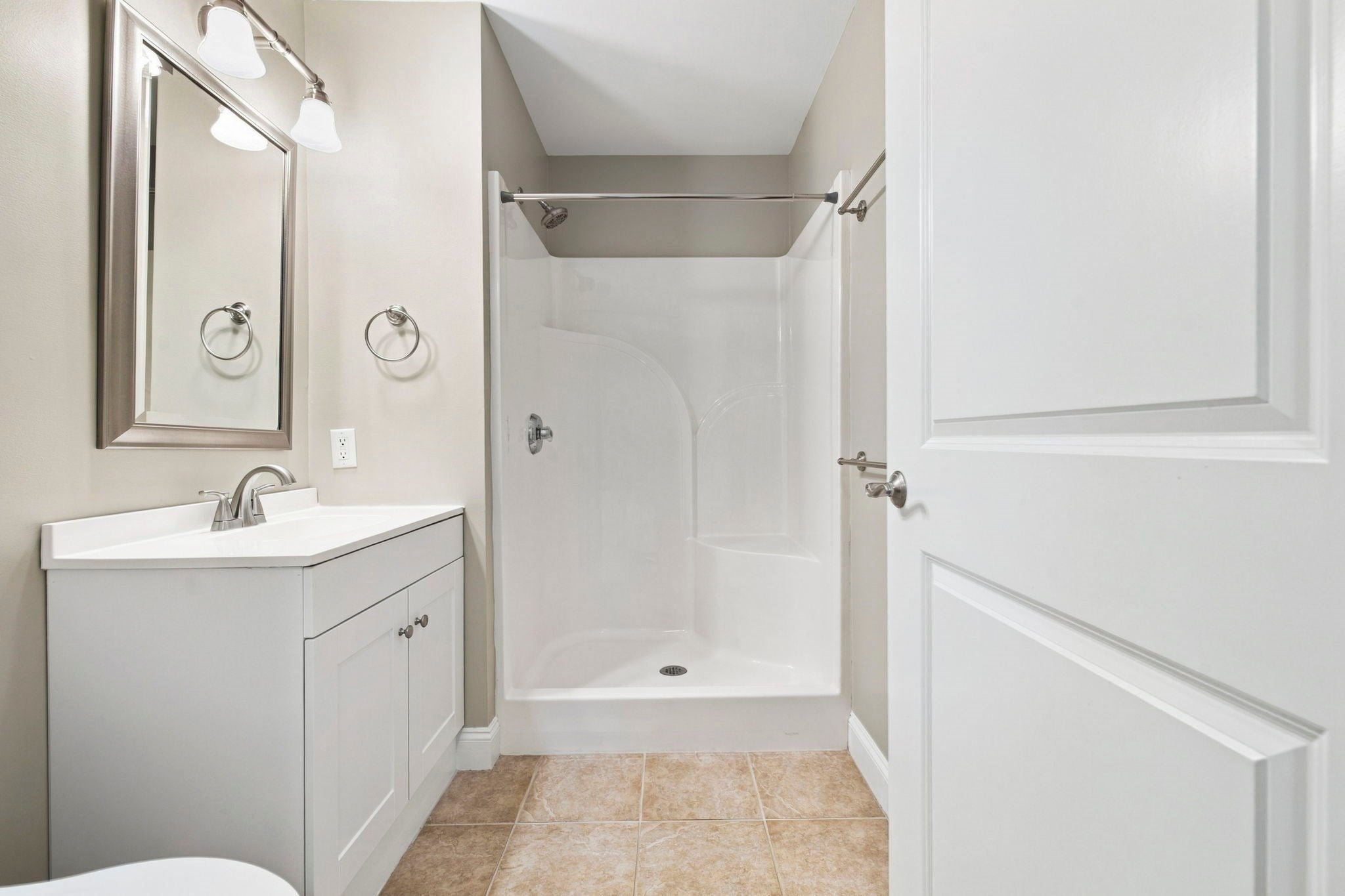 10 Crowninshield Street #306, Peabody, MA, 10 Crowninshield Street #306, Peabody, MA Photo #15