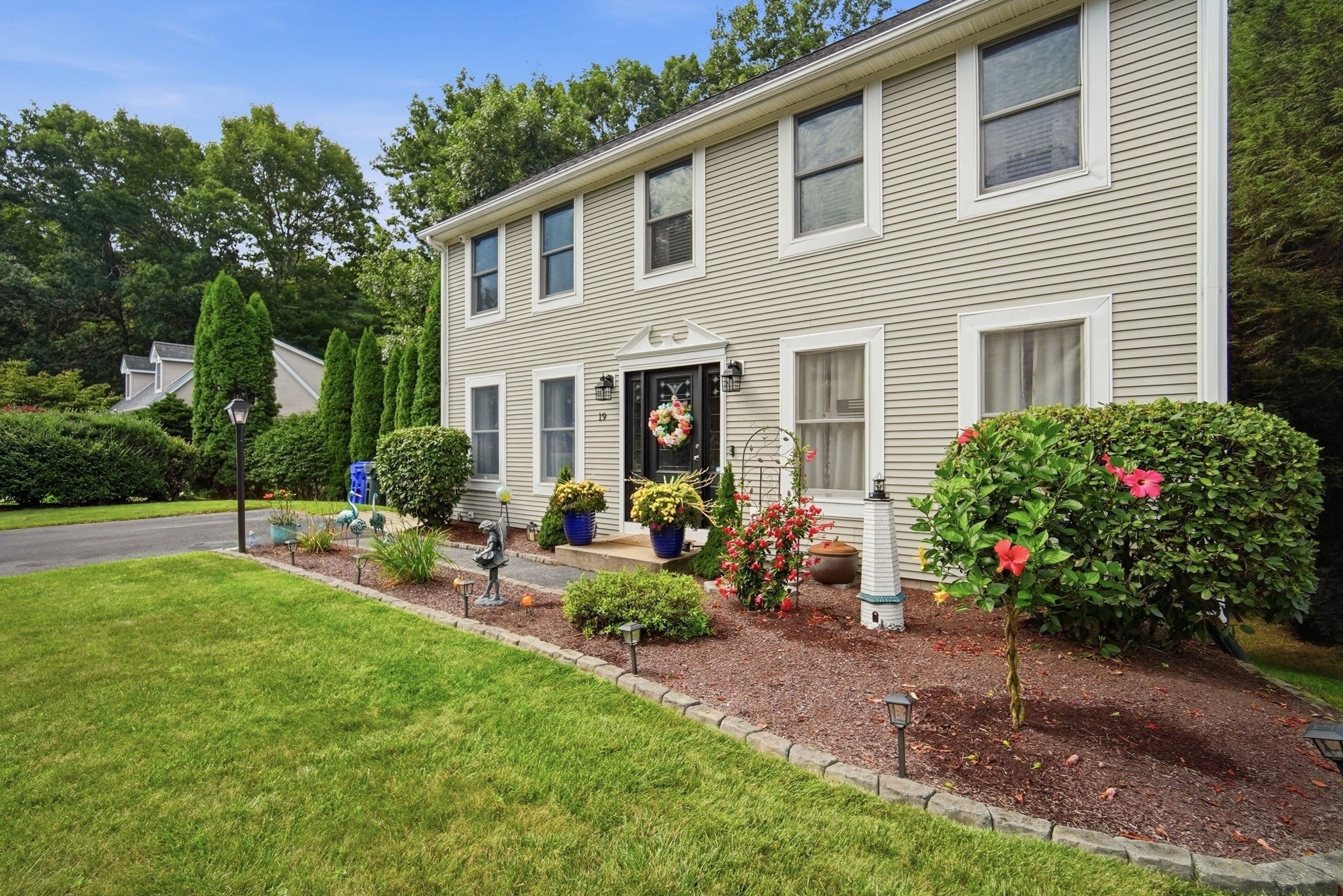 19 Stephanie Cir, Springfield, MA, 19 Stephanie Cir, Springfield, MA Photo #3