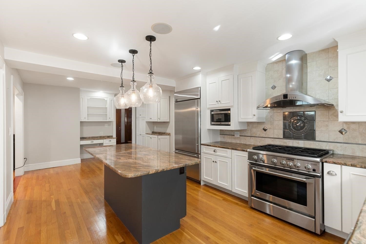 85 Robbins Rd, Watertown, MA, 85 Robbins Rd, Watertown, MA Photo #14
