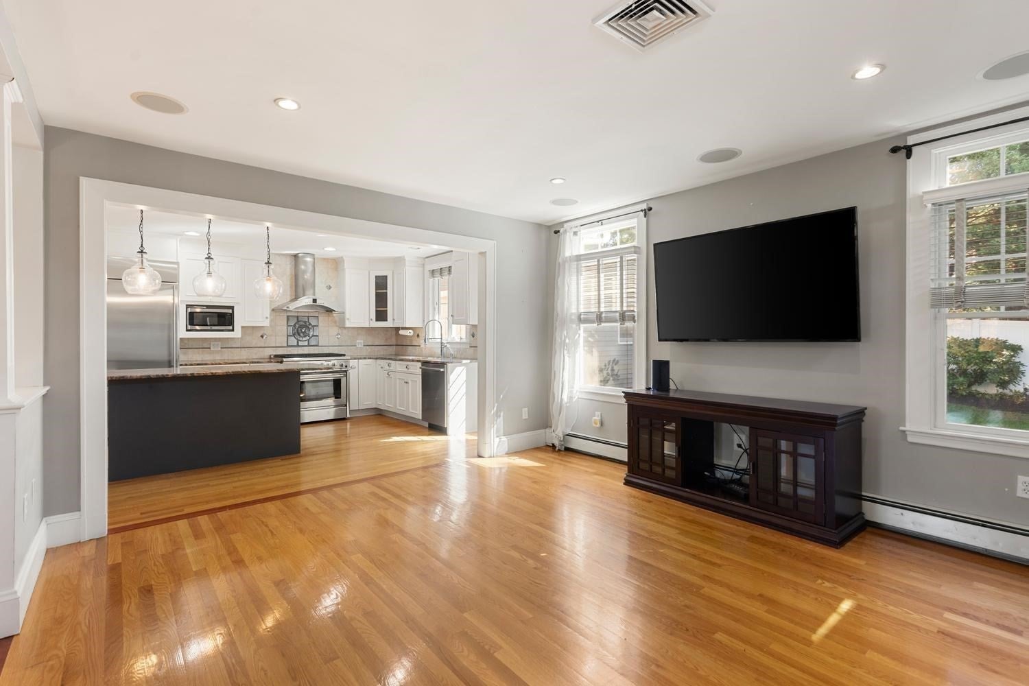 85 Robbins Rd, Watertown, MA, 85 Robbins Rd, Watertown, MA Photo #10