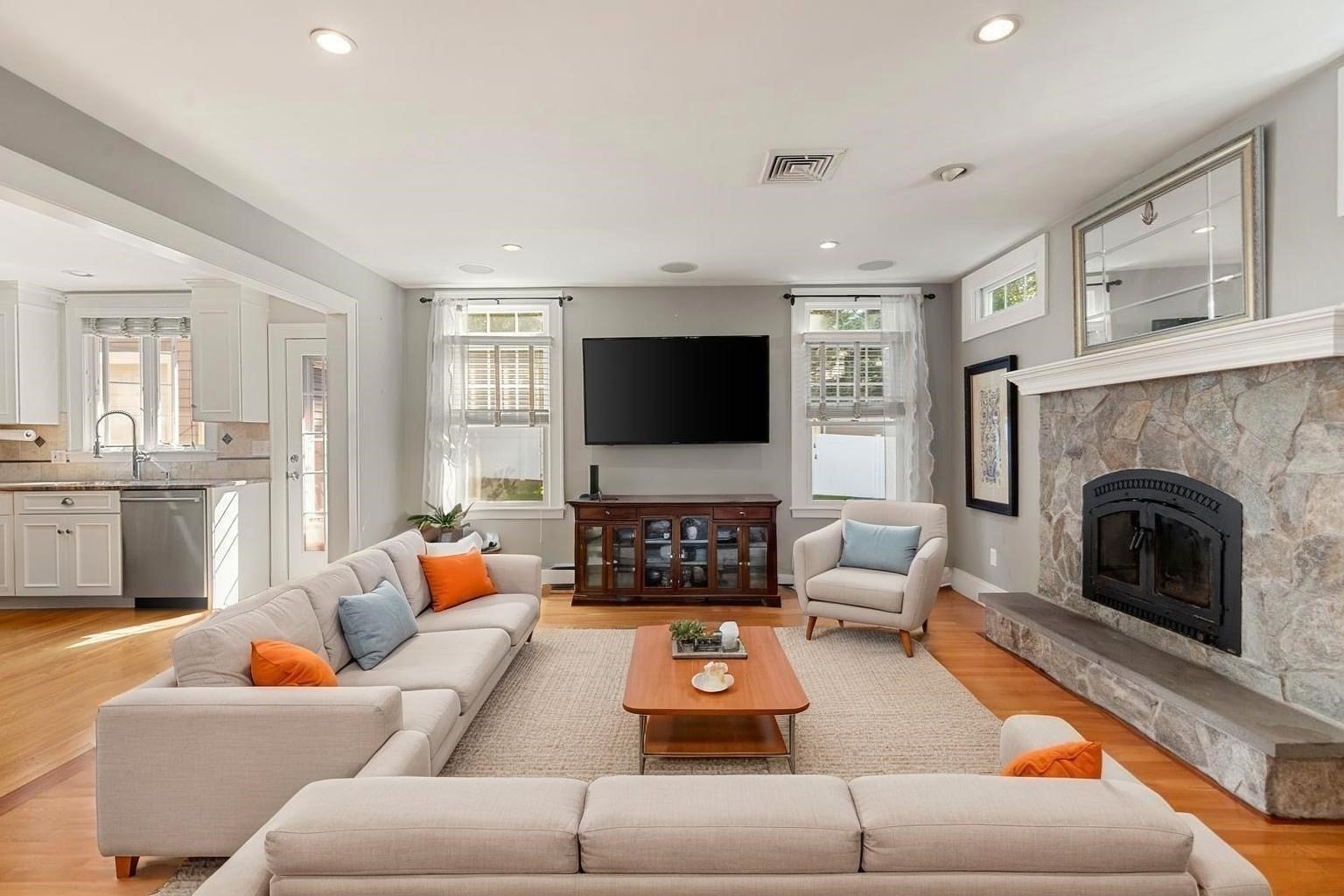 85 Robbins Rd, Watertown, MA, 85 Robbins Rd, Watertown, MA Photo #6