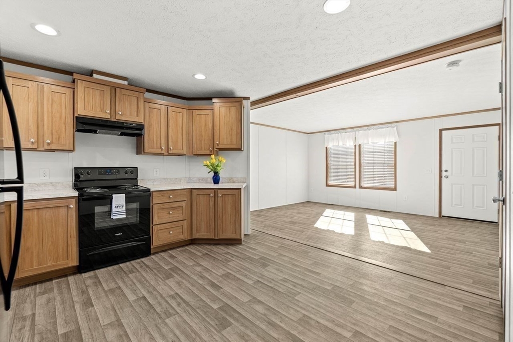 200 North St 23-B