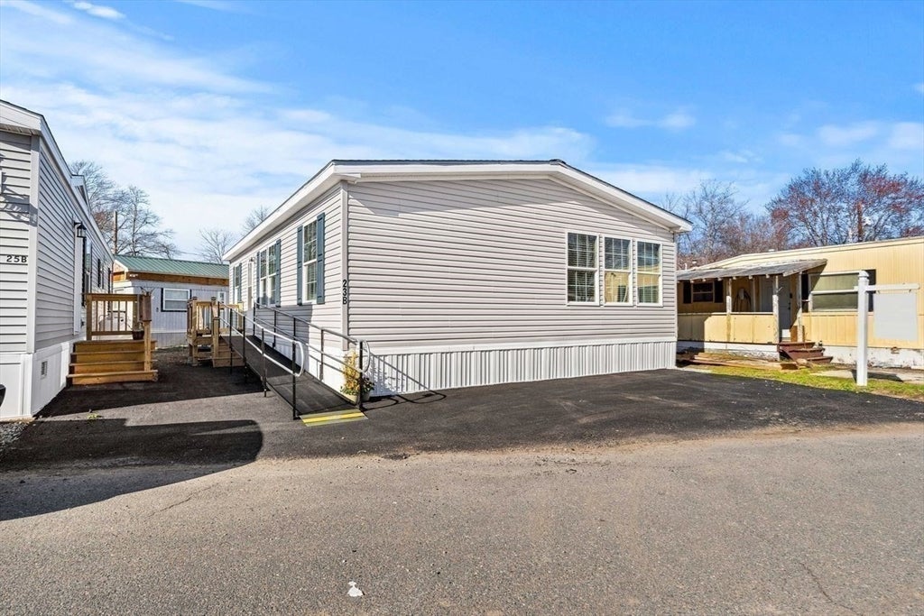 200 North St 23-B