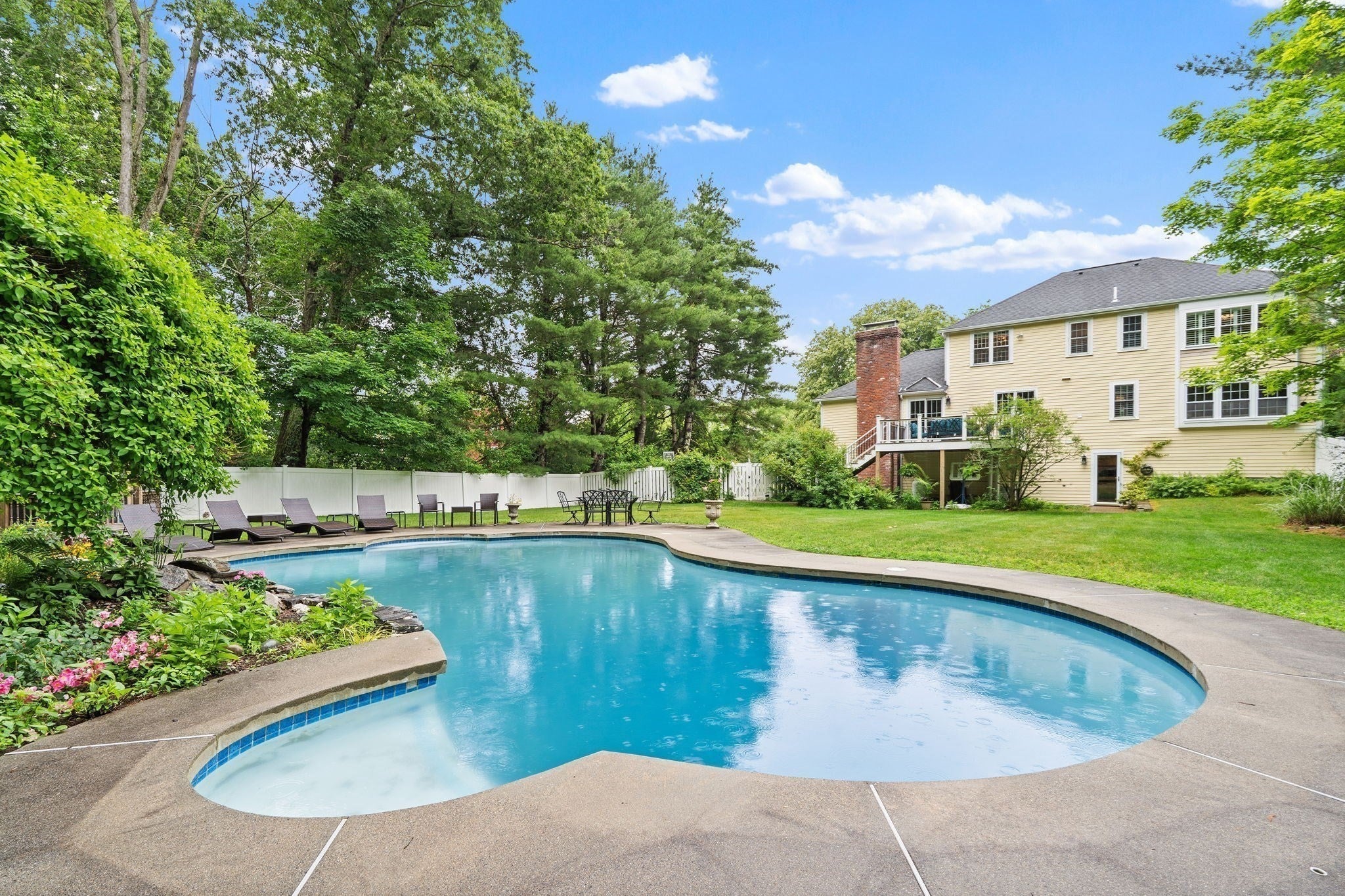 821 Concord Road