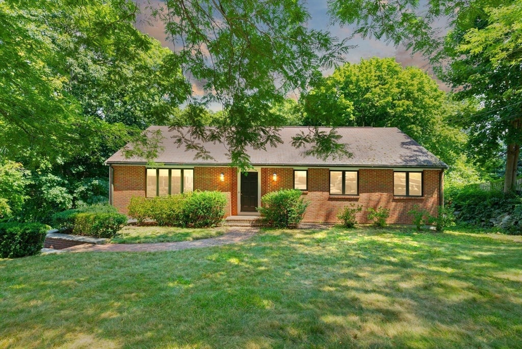 24 Minihans Ln, Quincy, MA, 24 Minihans Ln, Quincy, MA Photo #26