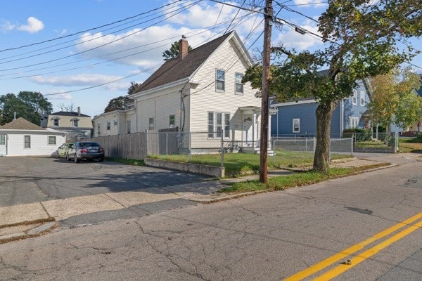 260 Belmont Ave, Brockton, MA, 260 Belmont Ave, Brockton, MA Photo #3