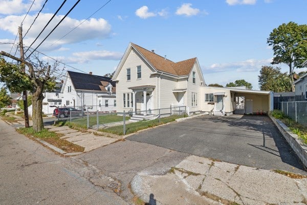 260 Belmont Ave, Brockton, MA, 260 Belmont Ave, Brockton, MA Photo #2