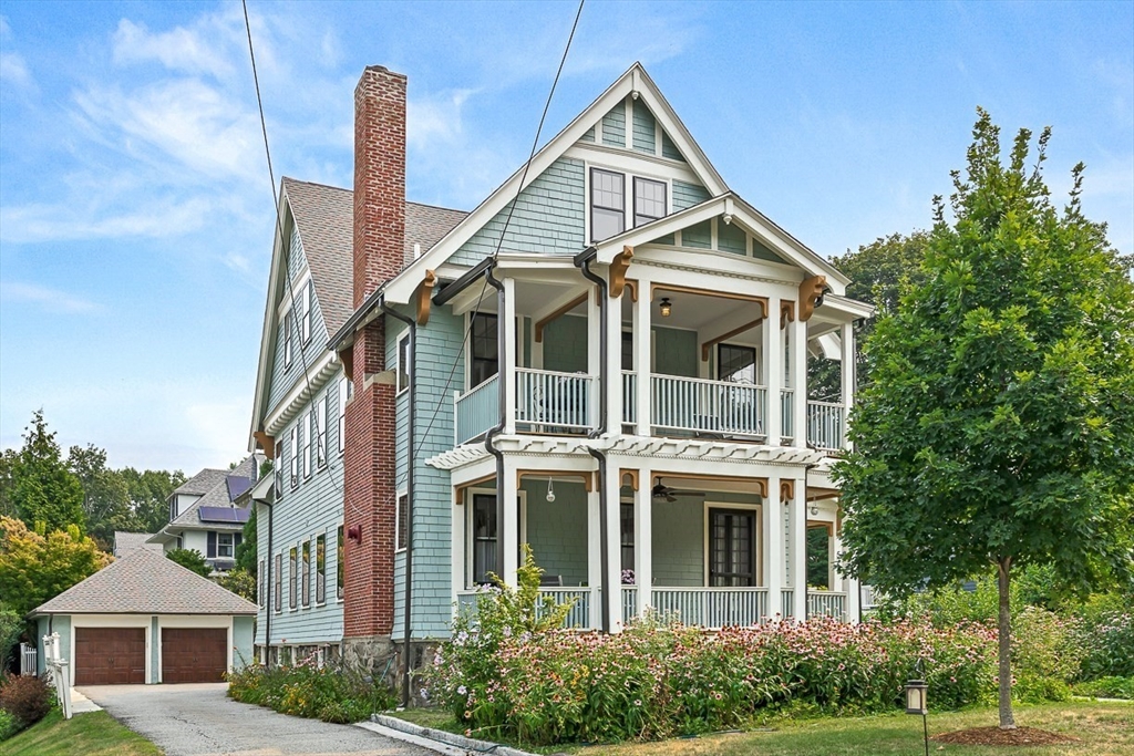 5 Bacon St