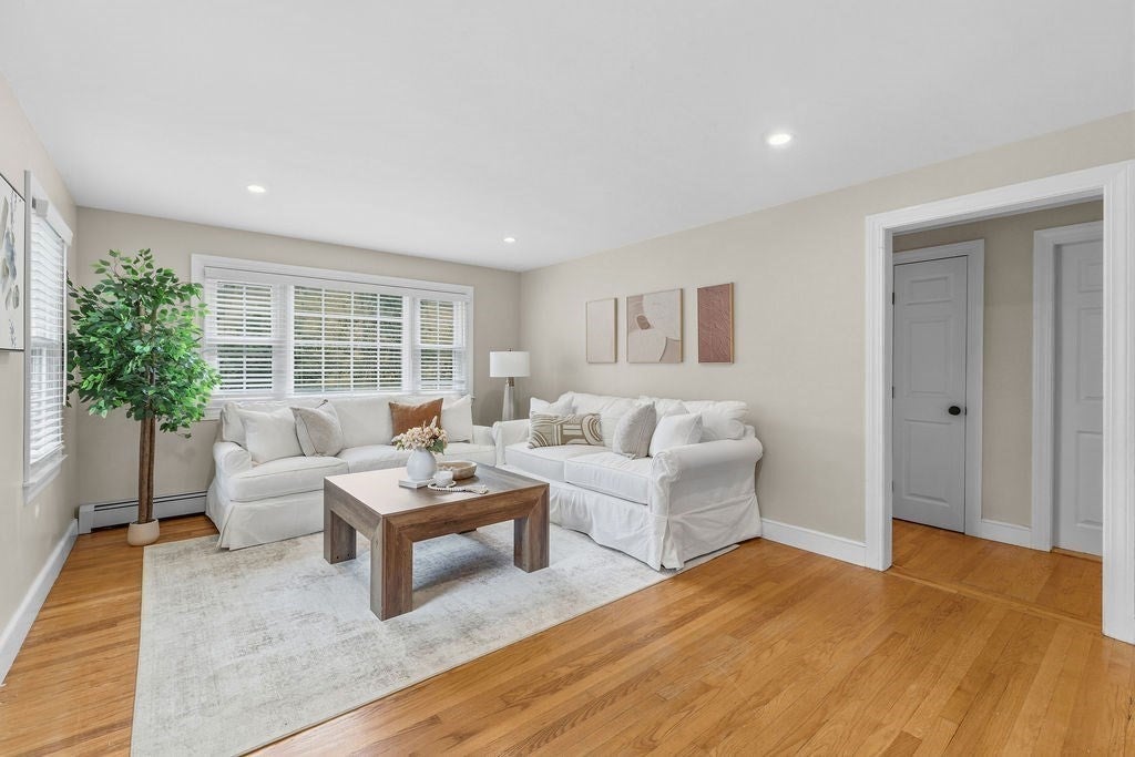 11 Bow St, Plainville, MA, 11 Bow St, Plainville, MA Photo #16