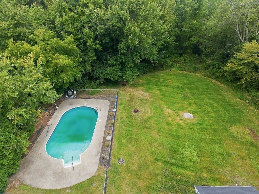 11 Bow St, Plainville, MA, 11 Bow St, Plainville, MA Photo #5