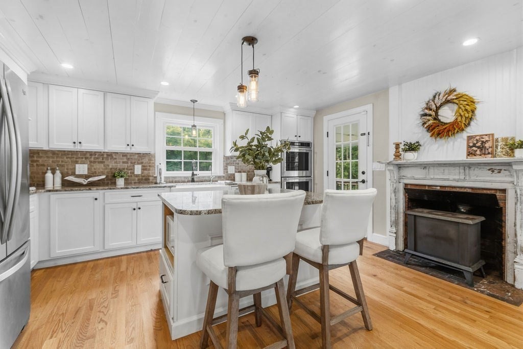 11 Bow St, Plainville, MA, 11 Bow St, Plainville, MA Photo #8