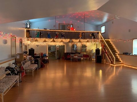 523-1 Boston Rd Springfield MA 01109