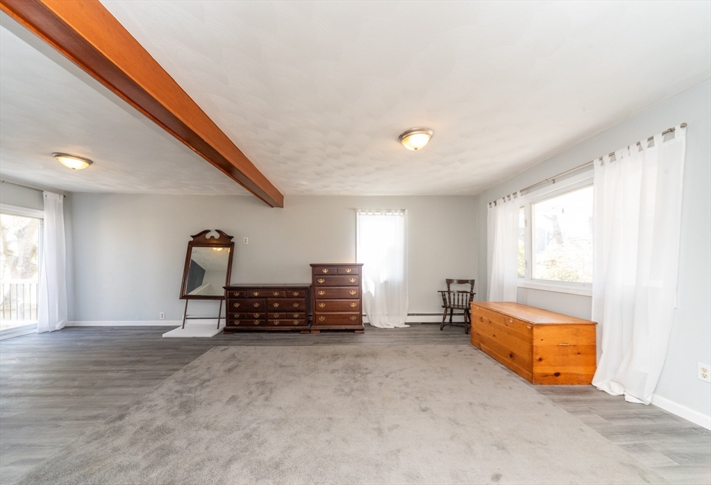 105 Lincoln St