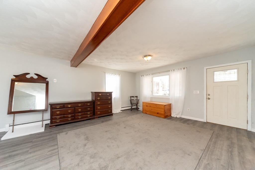 105 Lincoln St
