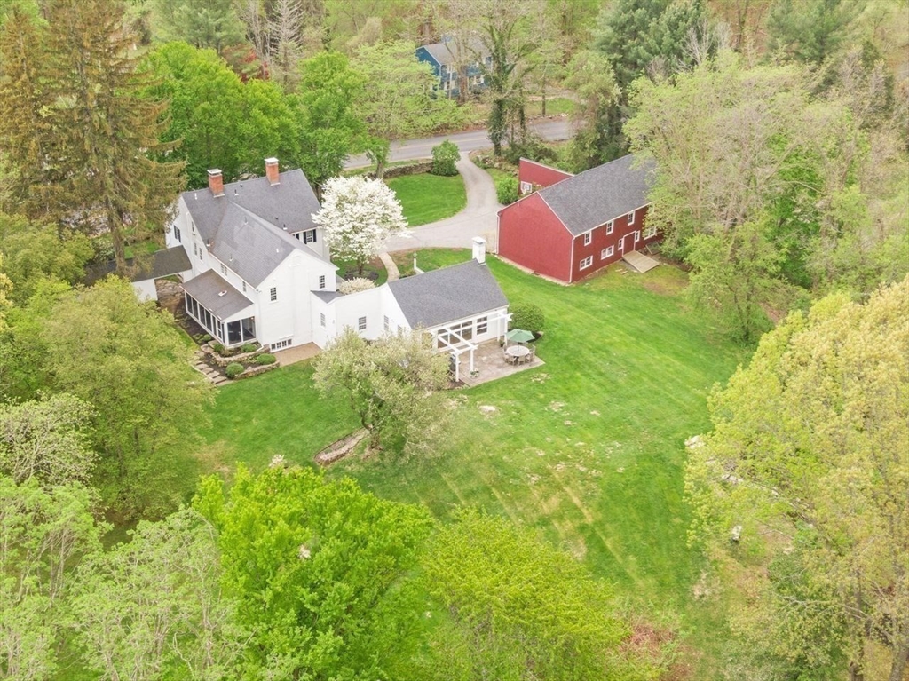 894 Great Pond Road