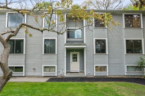 54 Staffordshire Lane C Concord MA 01742