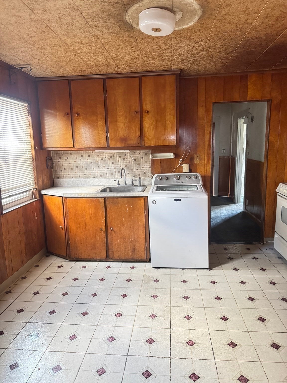 58 Chatham Road, Everett, MA Photo #15