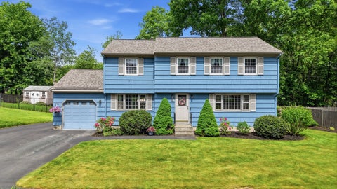 Photo of 41 Nottingham Dr, Nashua, NH 03062 (MLS # 73530012)
