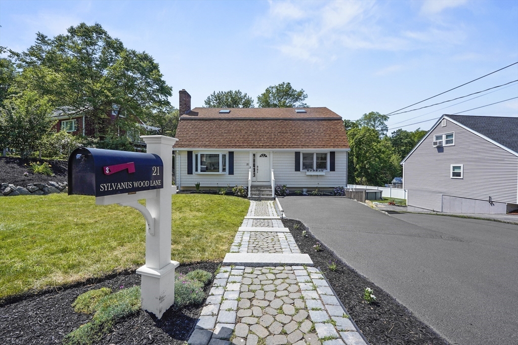 21 Sylvanus Wood Lane