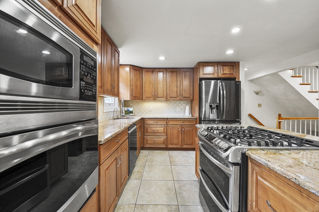 21 Sylvanus Wood Lane
